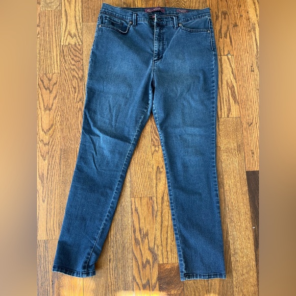 Gloria Vanderbilt Amanda Skinny Jeans size 14 - Picture 4 of 10